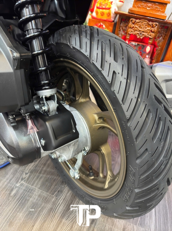 Vario 2024 600km . Bs 03726