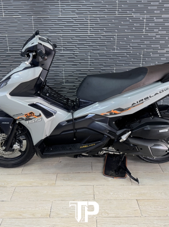 Honda Ab 150 date 2021 abs xám xi măng Bstp 