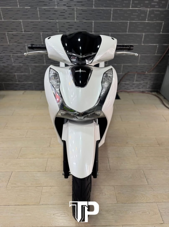 SH 125 cbs 2023 9k km