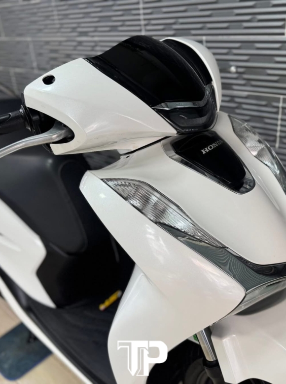 SH 125 cbs 2023 9k km