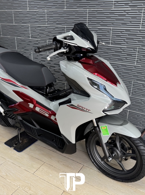 Honda AB160 date 2025 xám xi măng Bstp
