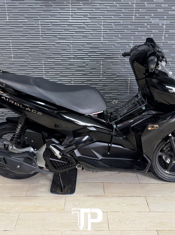 Honda AB125 date 2021 Đen Bóng Bstp