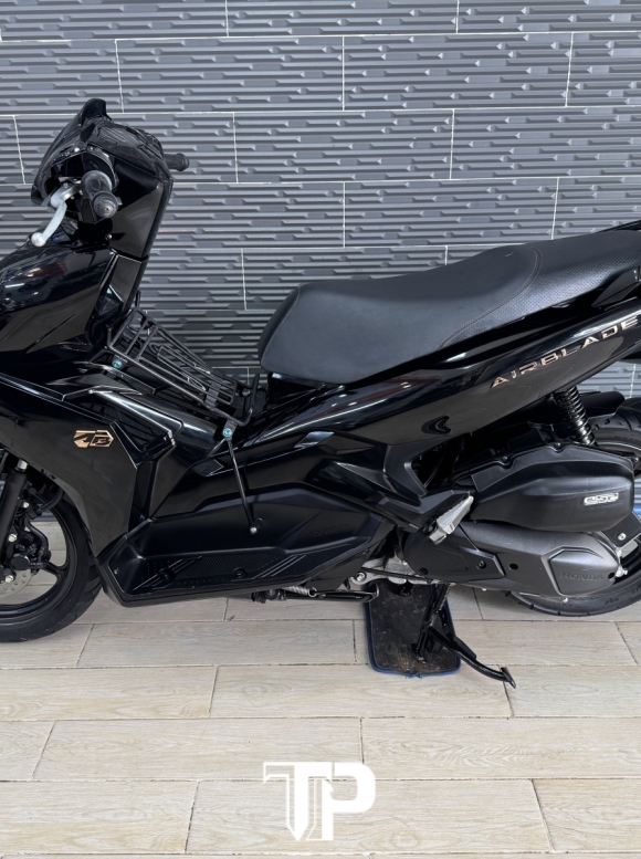Honda AB125 date 2021 Đen Bóng Bstp