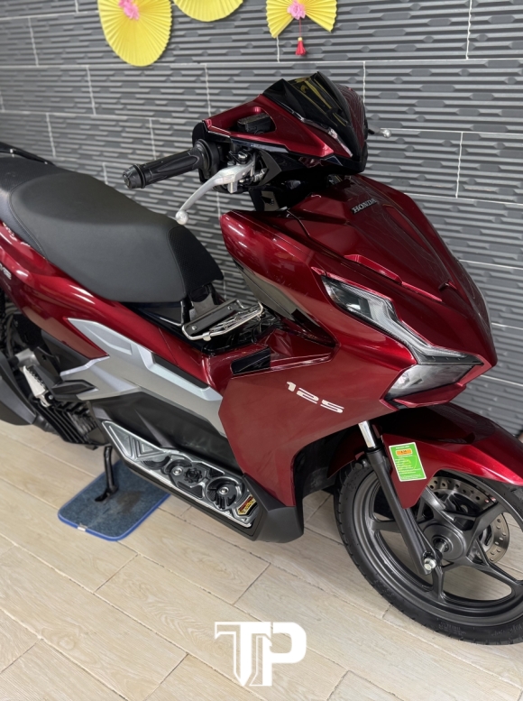 Honda AB125 date 2025 Đỏ Bạc Bs HCM