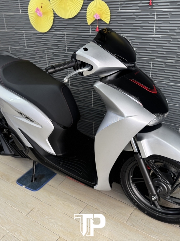 Honda SH 125 abs 2026 Bạc Porsche Bstp New