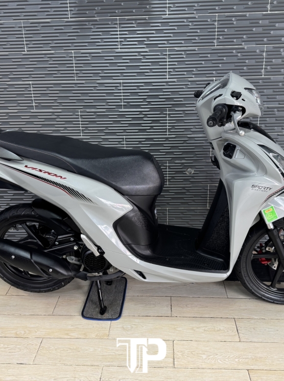 Honda Vision 2024 Xám Xi Măng Bánh Lớn Bstp