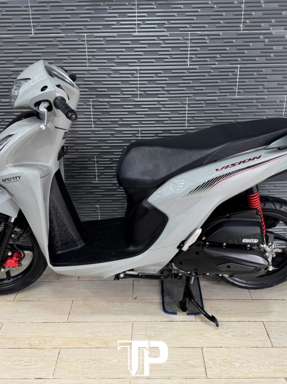 Honda Vision 2024 Xám Xi Măng Bánh Lớn Bstp