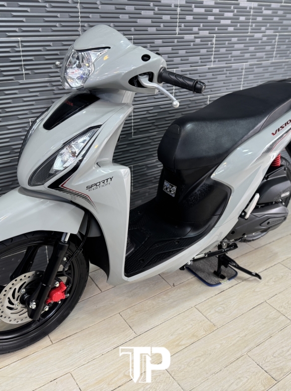 Honda Vision 2024 Xám Xi Măng Bánh Lớn Bstp
