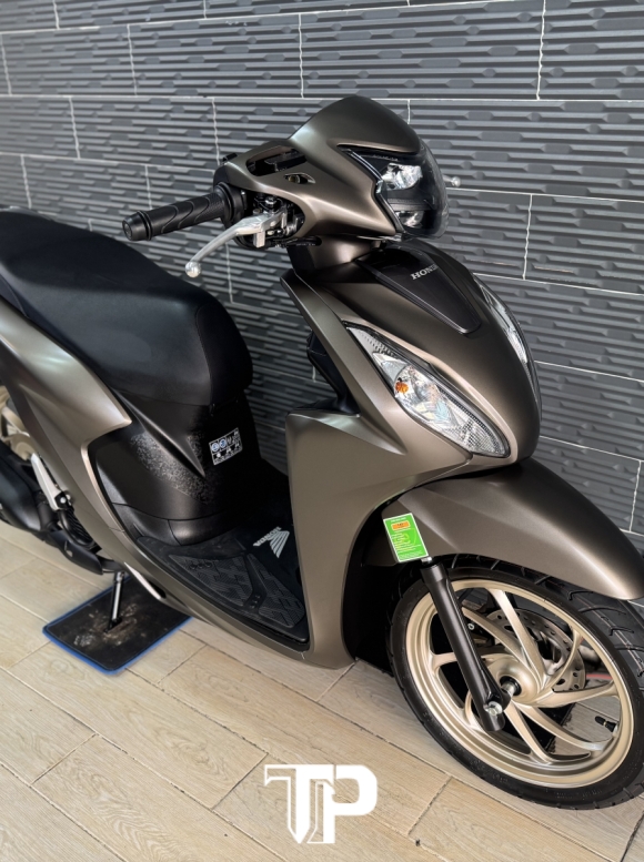 Honda Vision Nâu Vàng bản đặt biệt