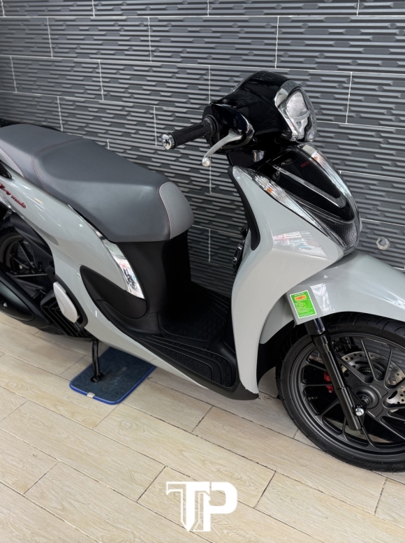 Honda SH Mode 2025 Xám Xi măng Bs Đẹp Phong Thuỷ
