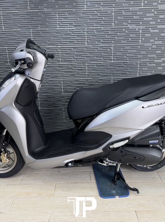 Honda Lead New 100% Đủ màu cho ae chọn 