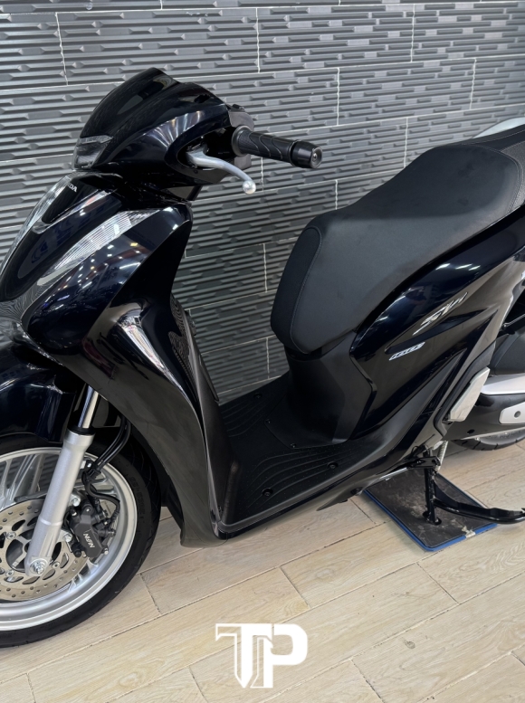 Honda SH125 date 2025 Đen Bóng Bs Sài Gòn