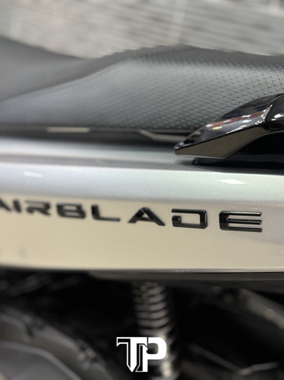 Honda AB150 date 2021 Bạc Porsche