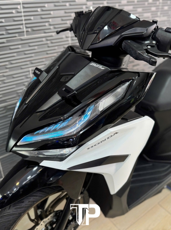 Vario 125 2024 2000km bstp