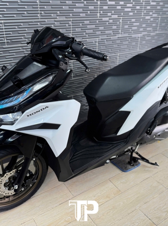 Vario 125 2024 2000km bstp