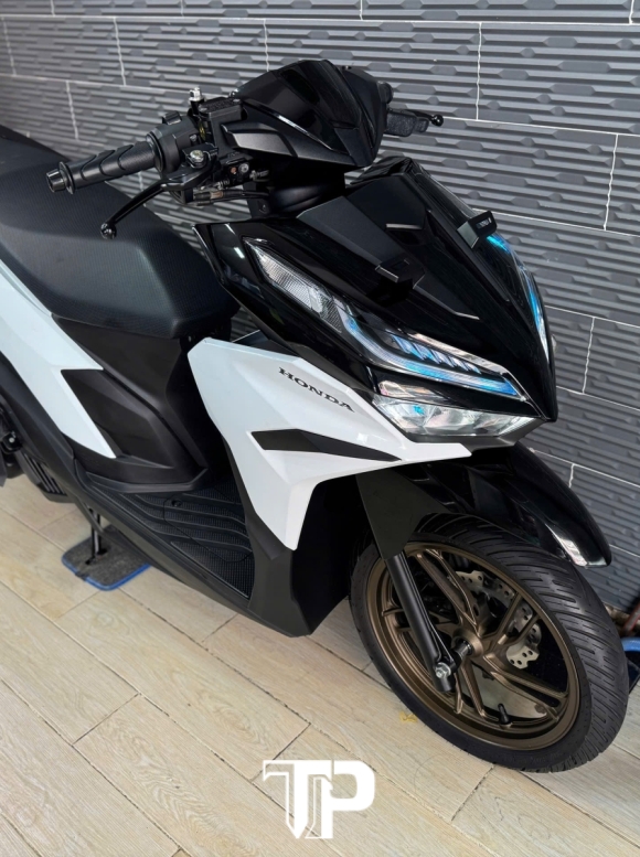 Vario 125 2024 2000km bstp