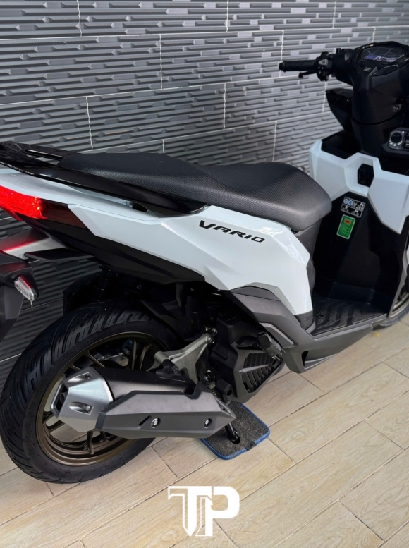 Vario 125 2024 2000km bstp