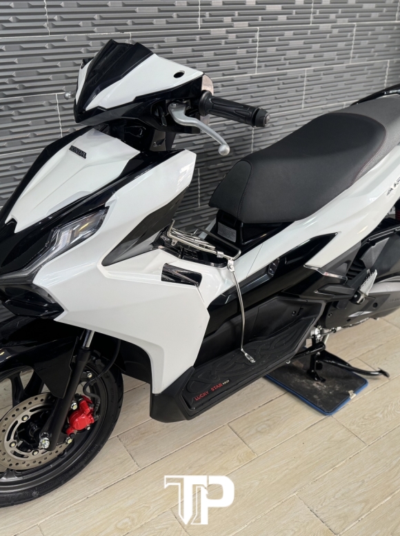 Honda AB125 date 2025 Trắng Đen 