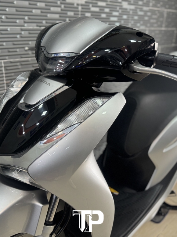 Honda SH125 date 2023 Bạc Đen Porsche Bstp