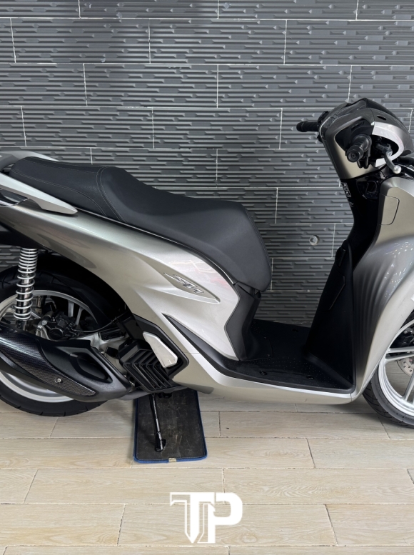 Honda SH 160 date 2025 Xám Lamborghini Bstp
