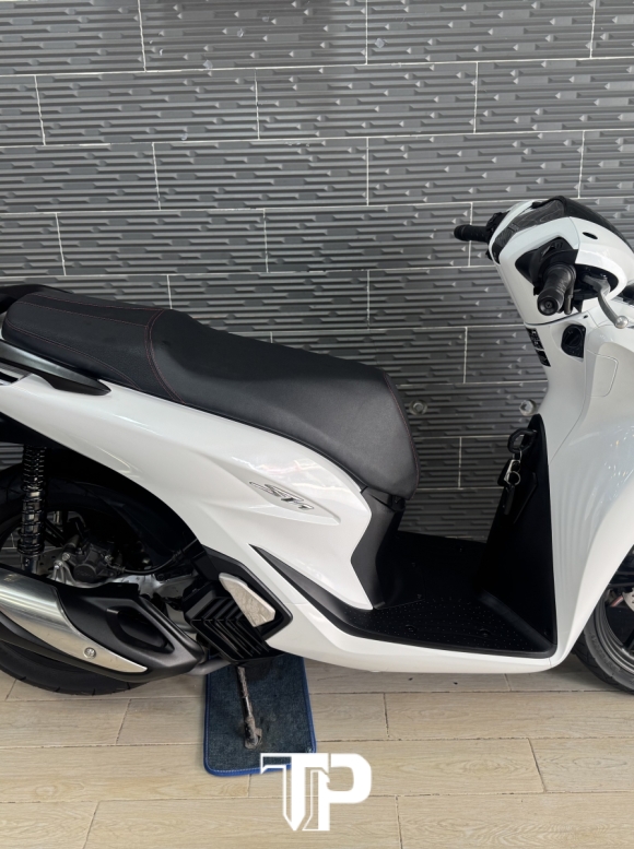 Honda SH150 date 2022 Trắng Đen Sporty Bstp