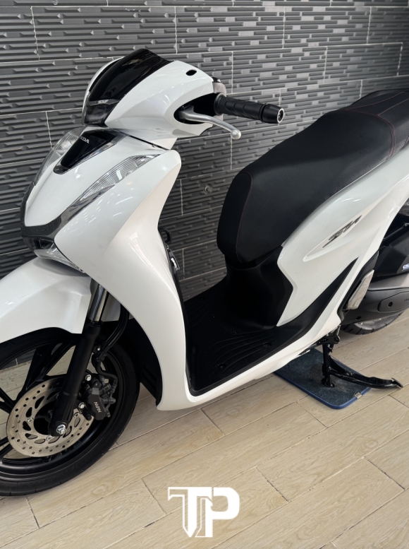 Honda SH150 date 2022 Trắng Đen Sporty Bstp