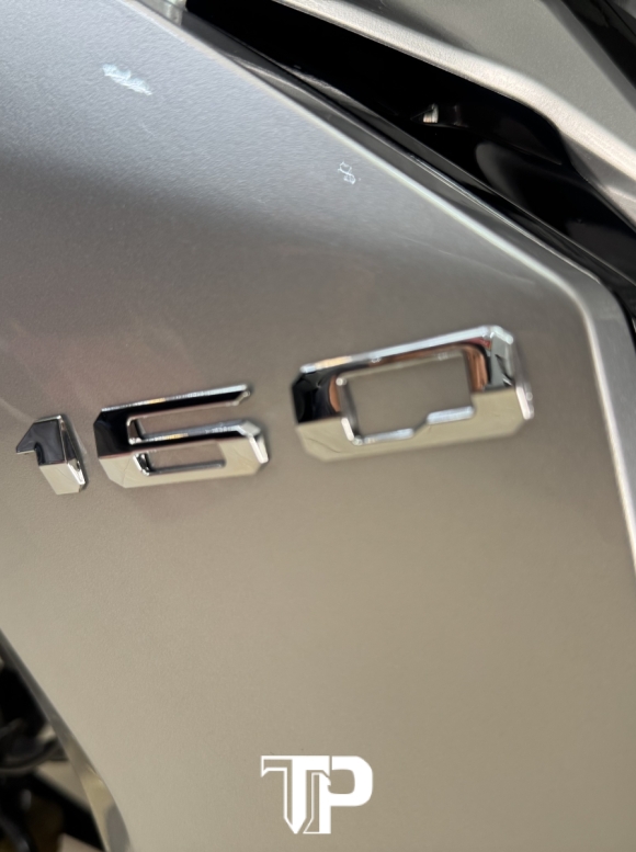 Honda Air Balde 160 date 2022 -4val Bạc Porsche Bstp