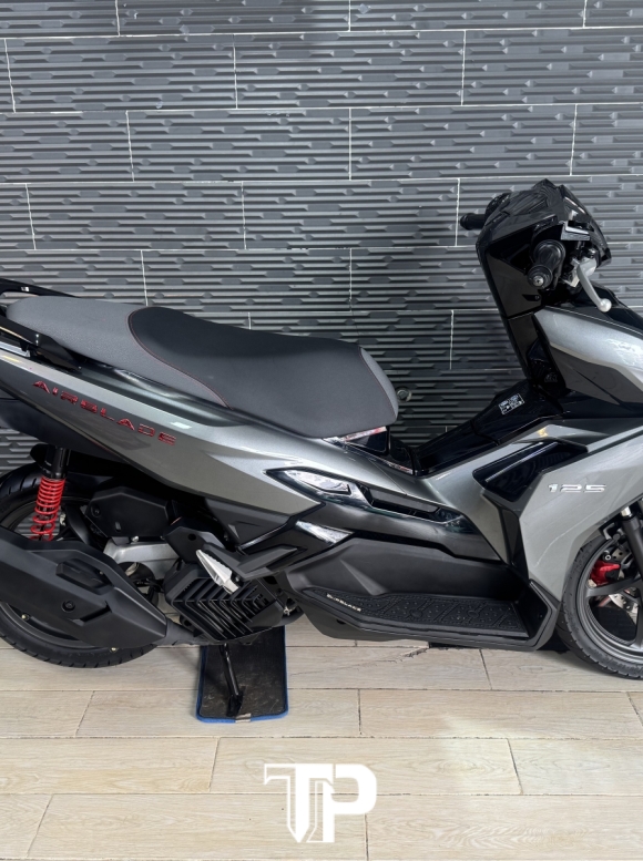 Honda AB125 date 2025 Xám Lamborghini Bstp