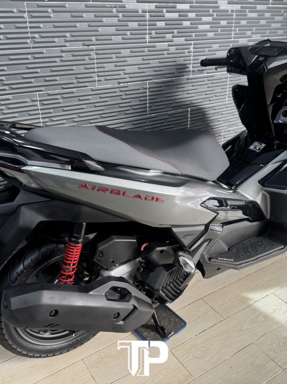Honda AB125 date 2025 Xám Đen Bstp