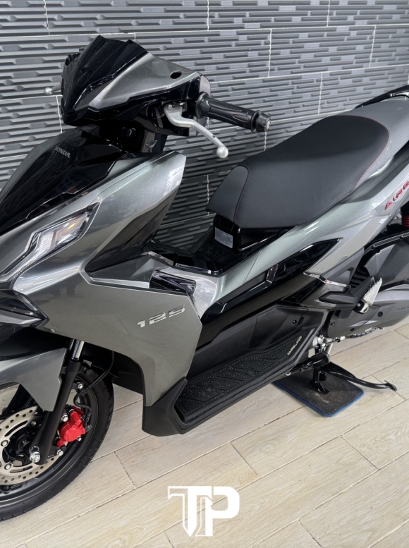 Honda AB125 date 2025 Xám Lamborghini Bstp