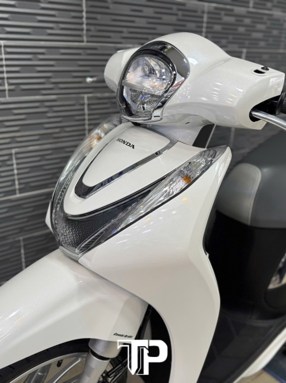 Honda SH Mode 2024 Trắng Bs Sài Gòn