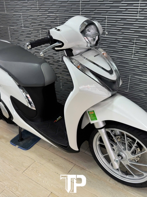 Honda SH Mode 2024 Trắng Bs Sài Gòn