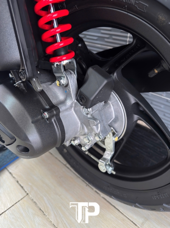 Vision đặc biệt 2024 bánh lớn