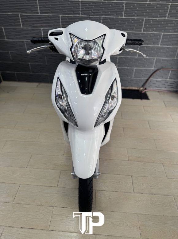 Honda Vision 2021 Trắng Đen Bs Sài Gòn