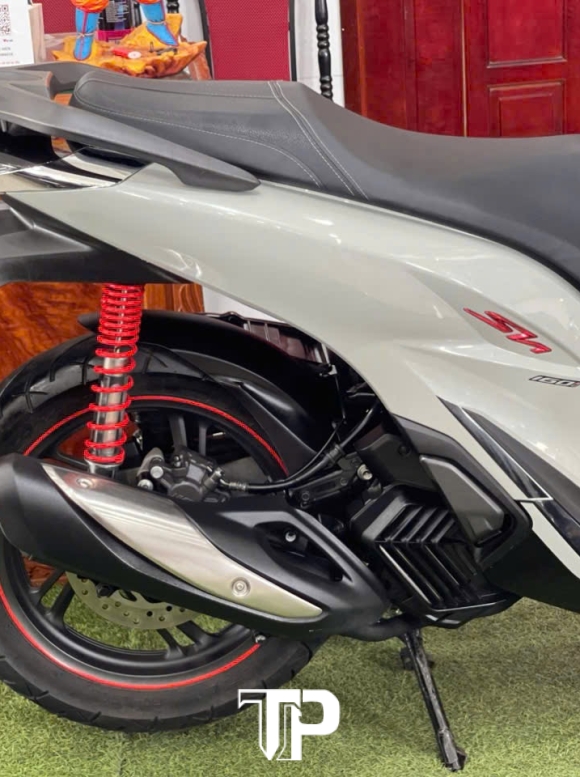 SH 160 abs 2024 3000km