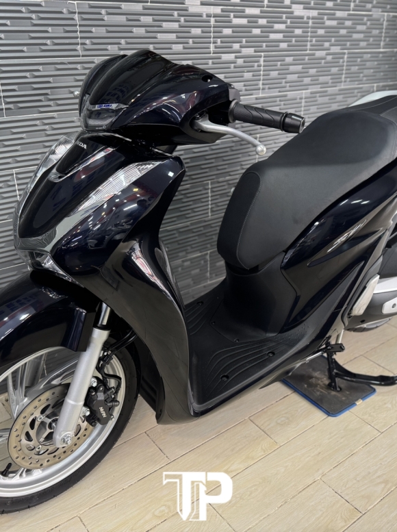 Honda SH 125 date 2025 Đen Bóng Bs Sài Gòn