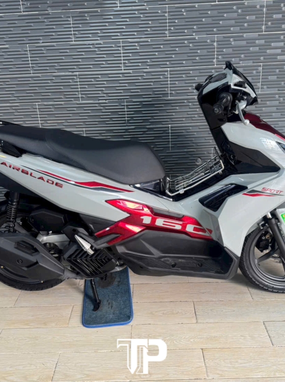 Honda Air Balde 125 date 2024 Xám Xi Măng Bstp
