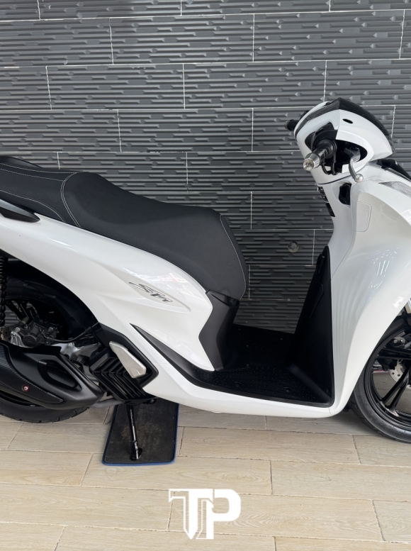 Honda SH125 date 2022 Trắng Đen Sporty 