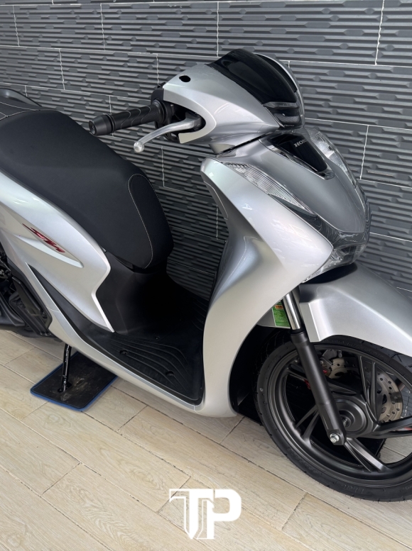 Honda SH160 date 2023 Abs Bạc Porsche Bstp