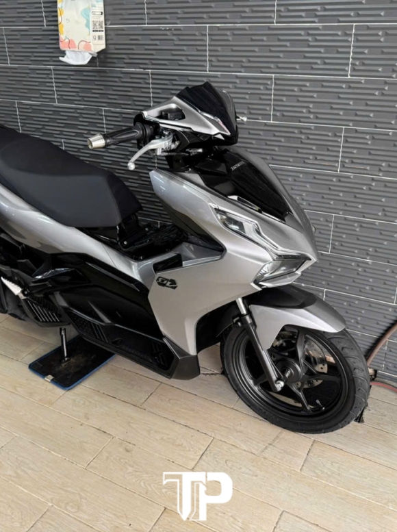 Honda AB125 date 2021 Bạc Đen Porsche Batp