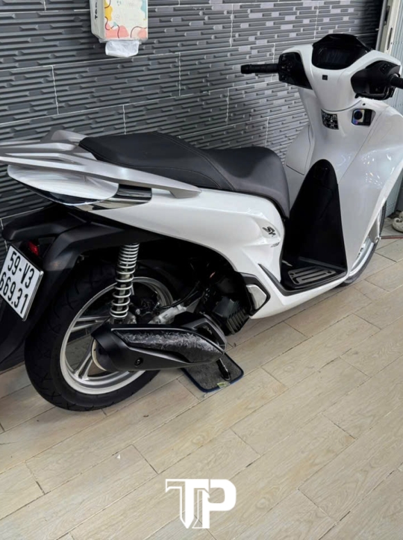 Honda SH125 Mẫu Mới 2026 Trắng Bs Sài Gòn