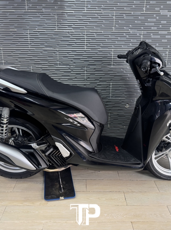 Honda SH125 date 2026 Đen Bóng Bstp