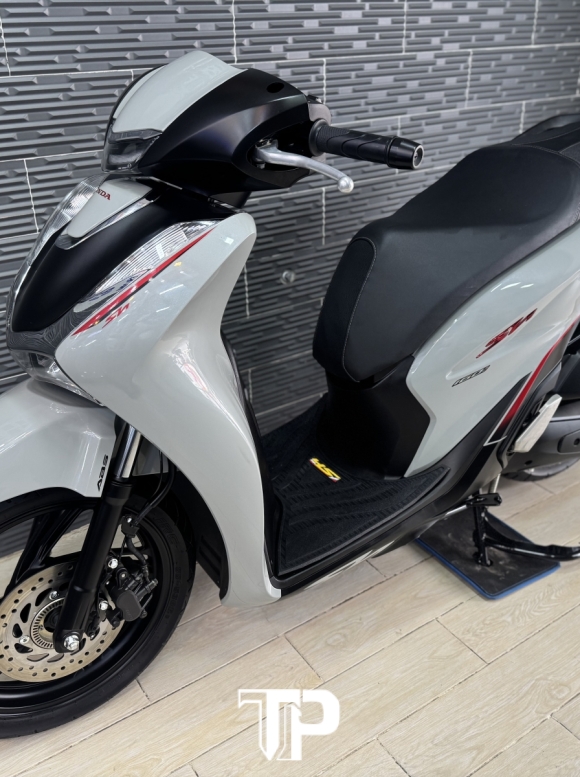 Honda SH150 abs date 2021 Xám Xi Măng Bstp