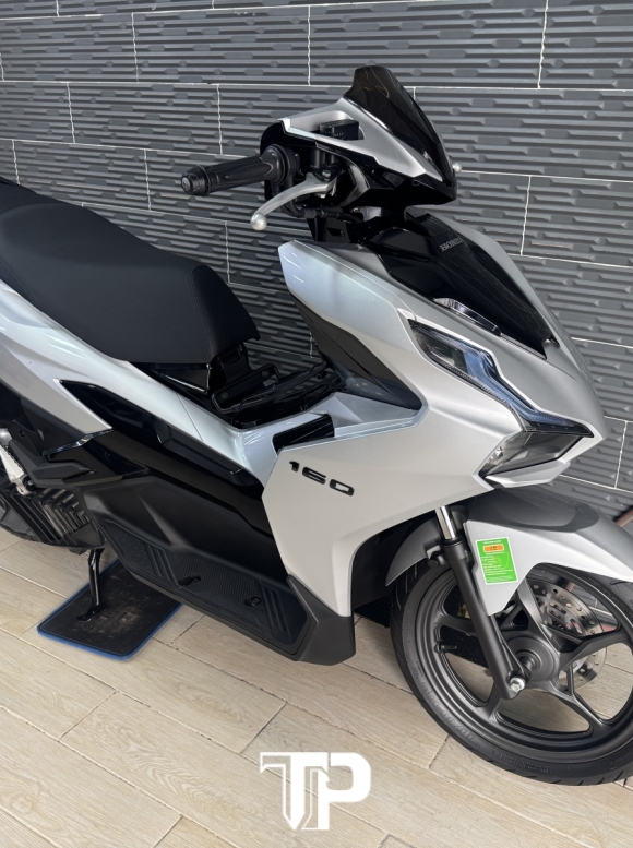 Honda AB160 date 2022 Bạc Porsche Bs Sài Gòn