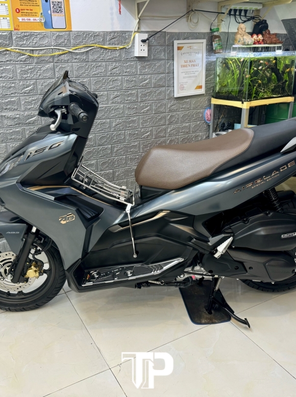 Honda AB150 date 2021 Xanh Nhám Tuyệt chủng 2k klm