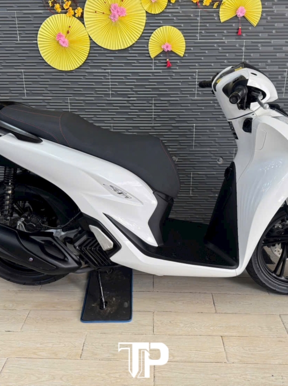 Honda SH 150 date 2022 Trắng Đen Sporty Bstp