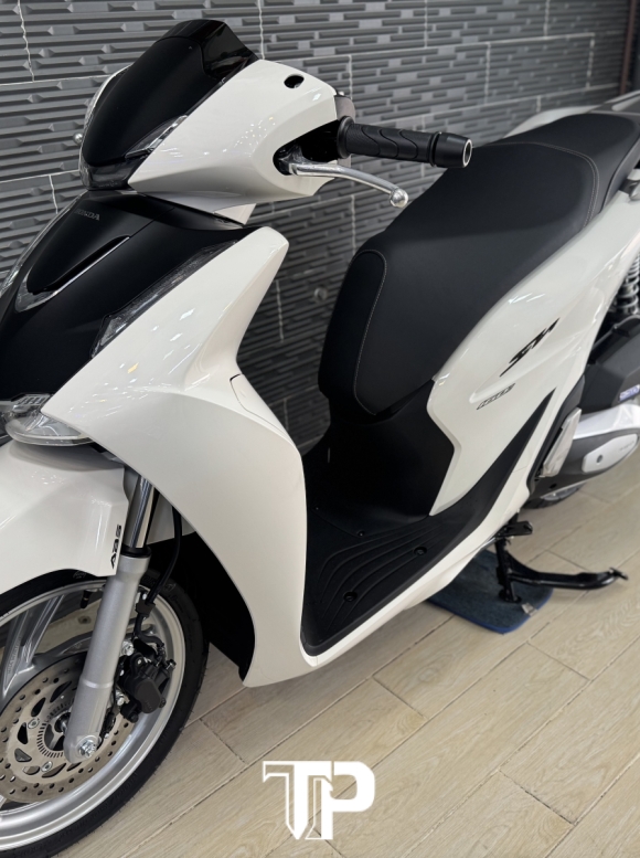 Honda SH160 ABS date 2026 Trắng 