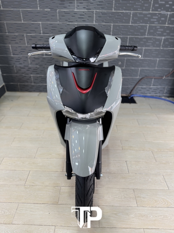 SH 125 abs 2026 xám xi măng New