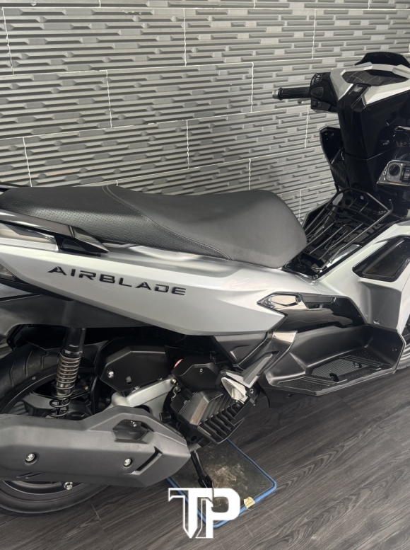 Honda AB160 date 2023 Bạc Porsche Bstp