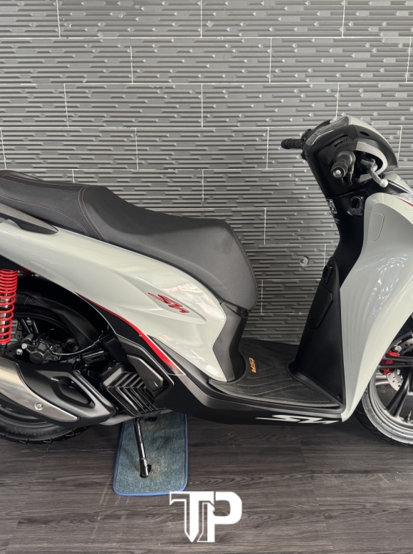Honda SH125 date 2025 Xám Xi Măng Sporty Bstp